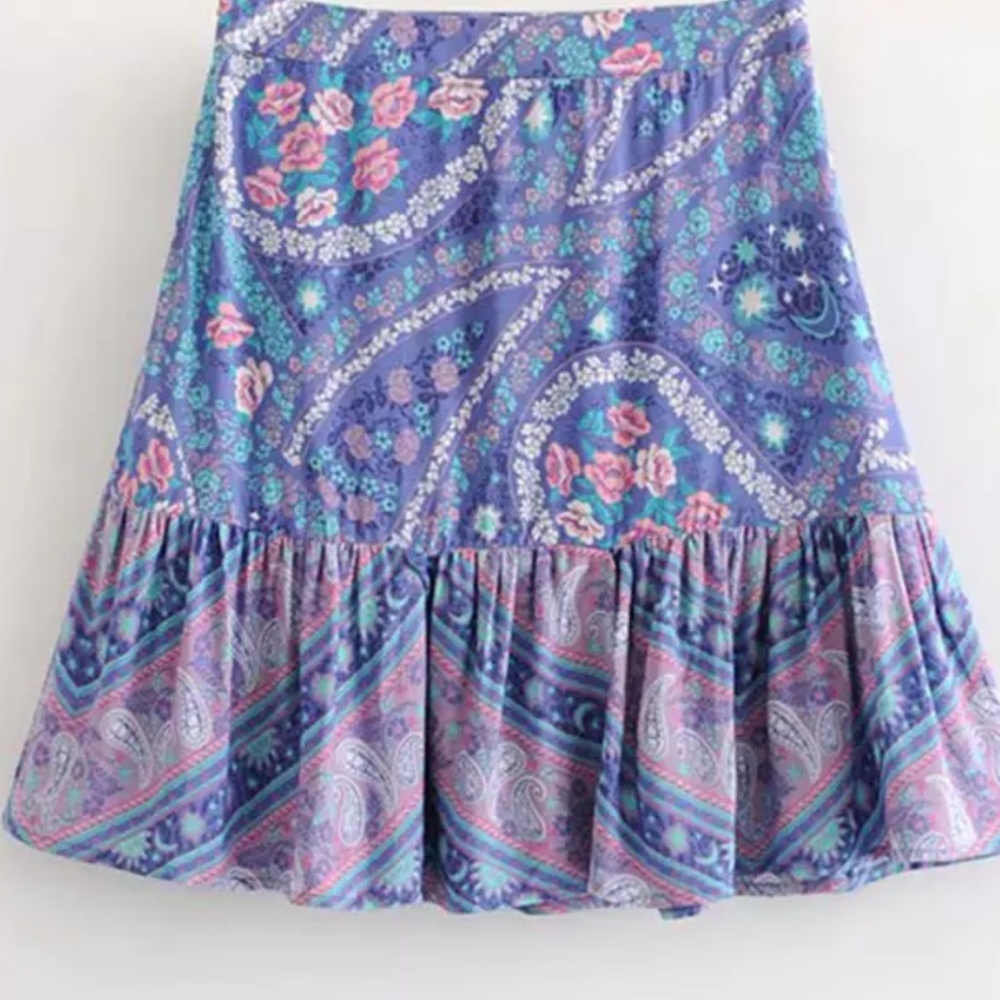 Lavender Mist Mini Skirt City Lights - Picture 3 of 5